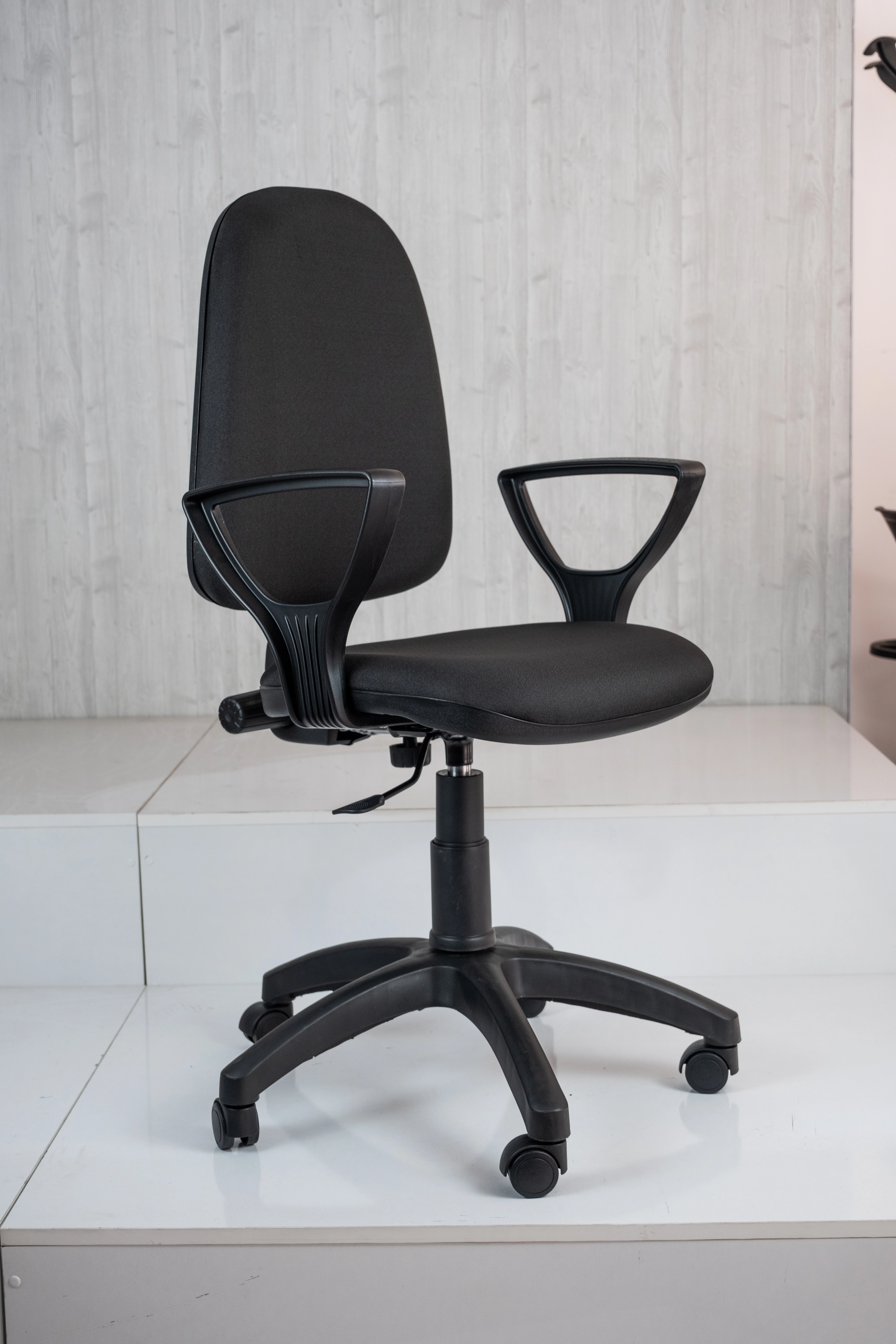 Chaise B-Line avec Accoudoir rectangulaire